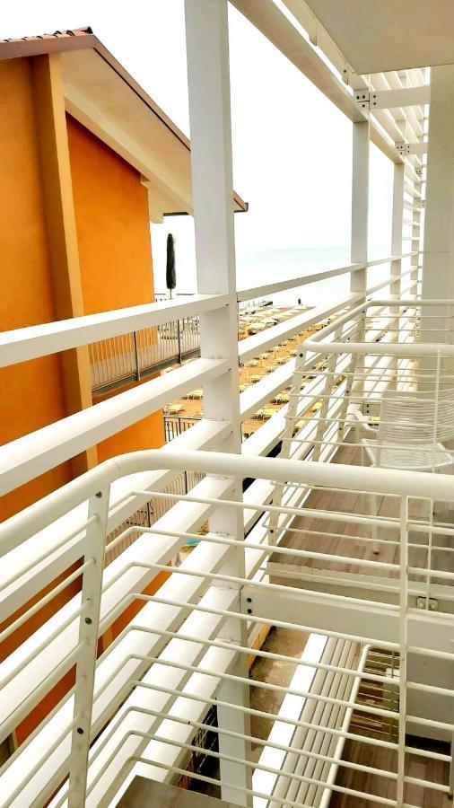 Hotel Strand A Frontemare Lido di Jesolo Eksteriør bilde