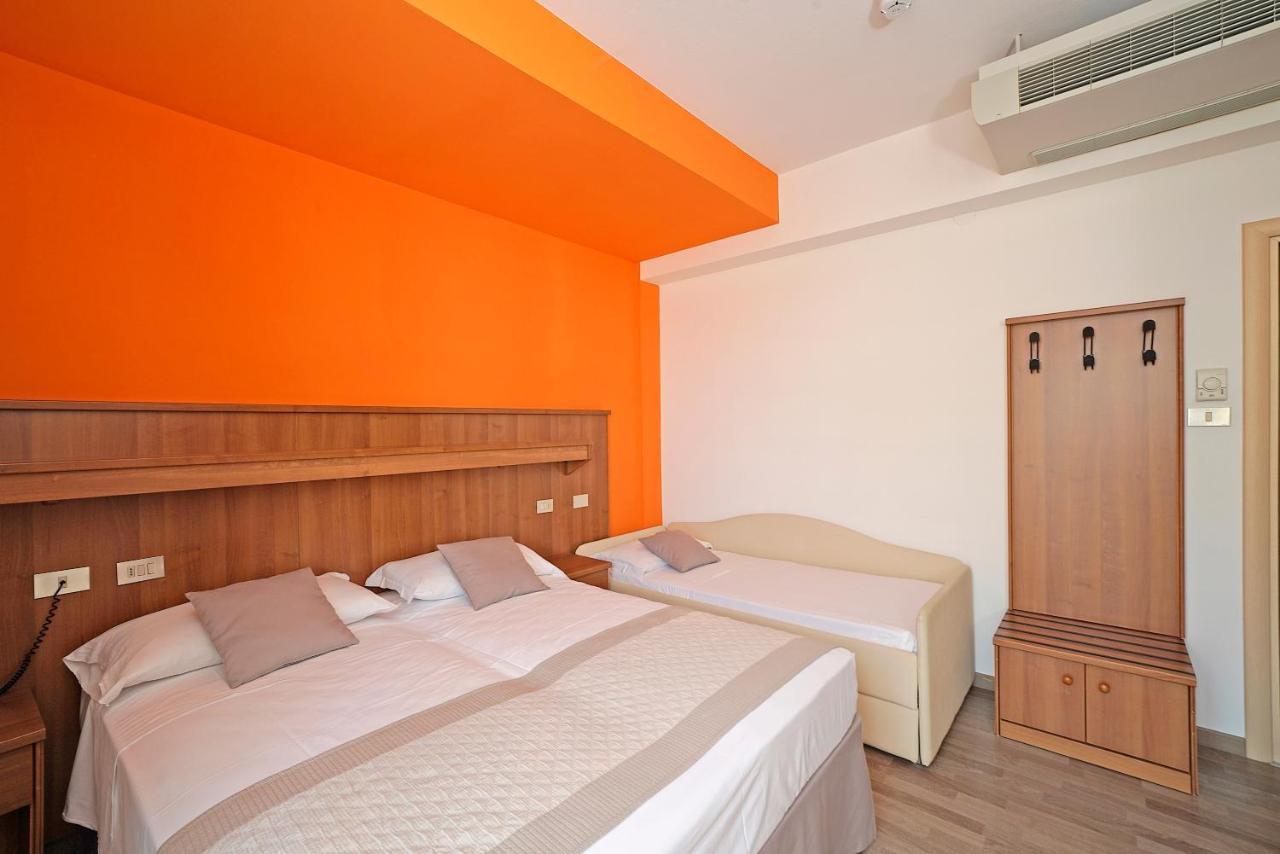 Hotel Strand A Frontemare Lido di Jesolo Eksteriør bilde